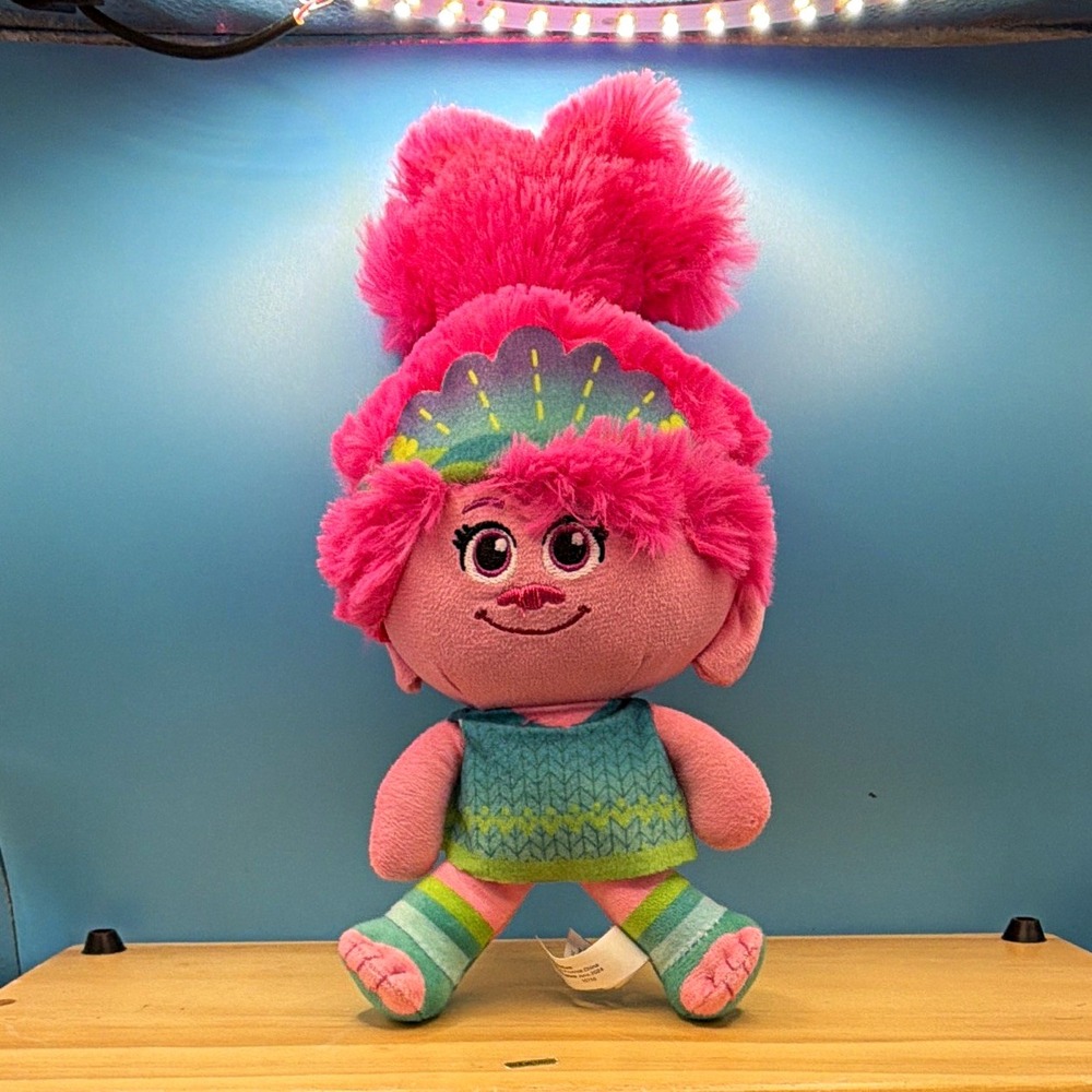 Toy Factory DreamWorks Trolls Band Together Poppy Plush Stuffed Animal Pink NWOT